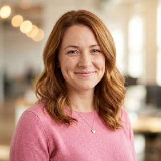 Emily Watson, Head of Customer Support at Quiet Maturondale, profile photo